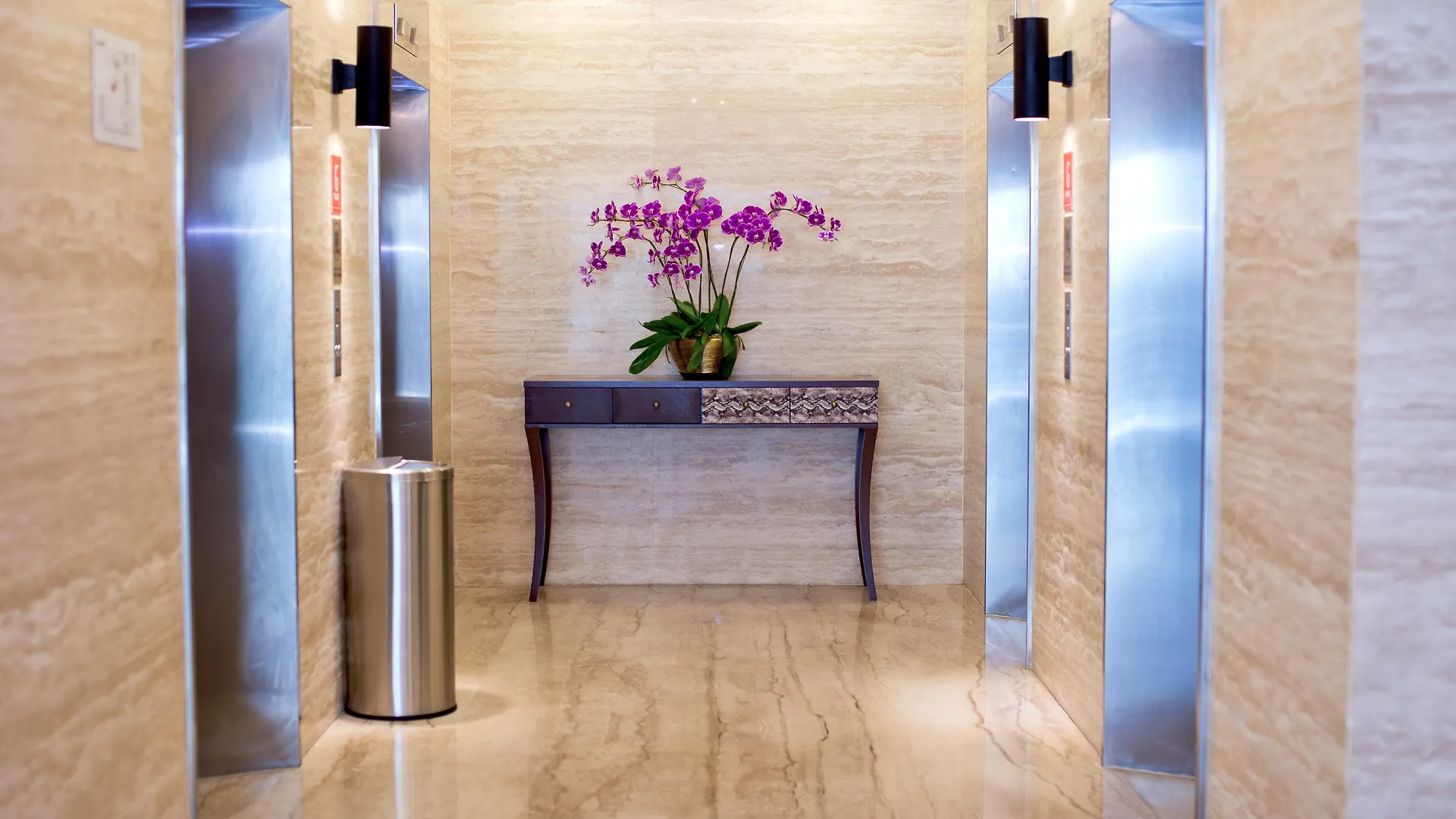 Vouk Hotel Suites, Penang George Town